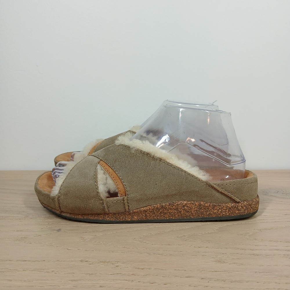 Acorn Slide Sandals Women's 7 Tan Suede Genuine Sheepskin Cross Strap Comfort